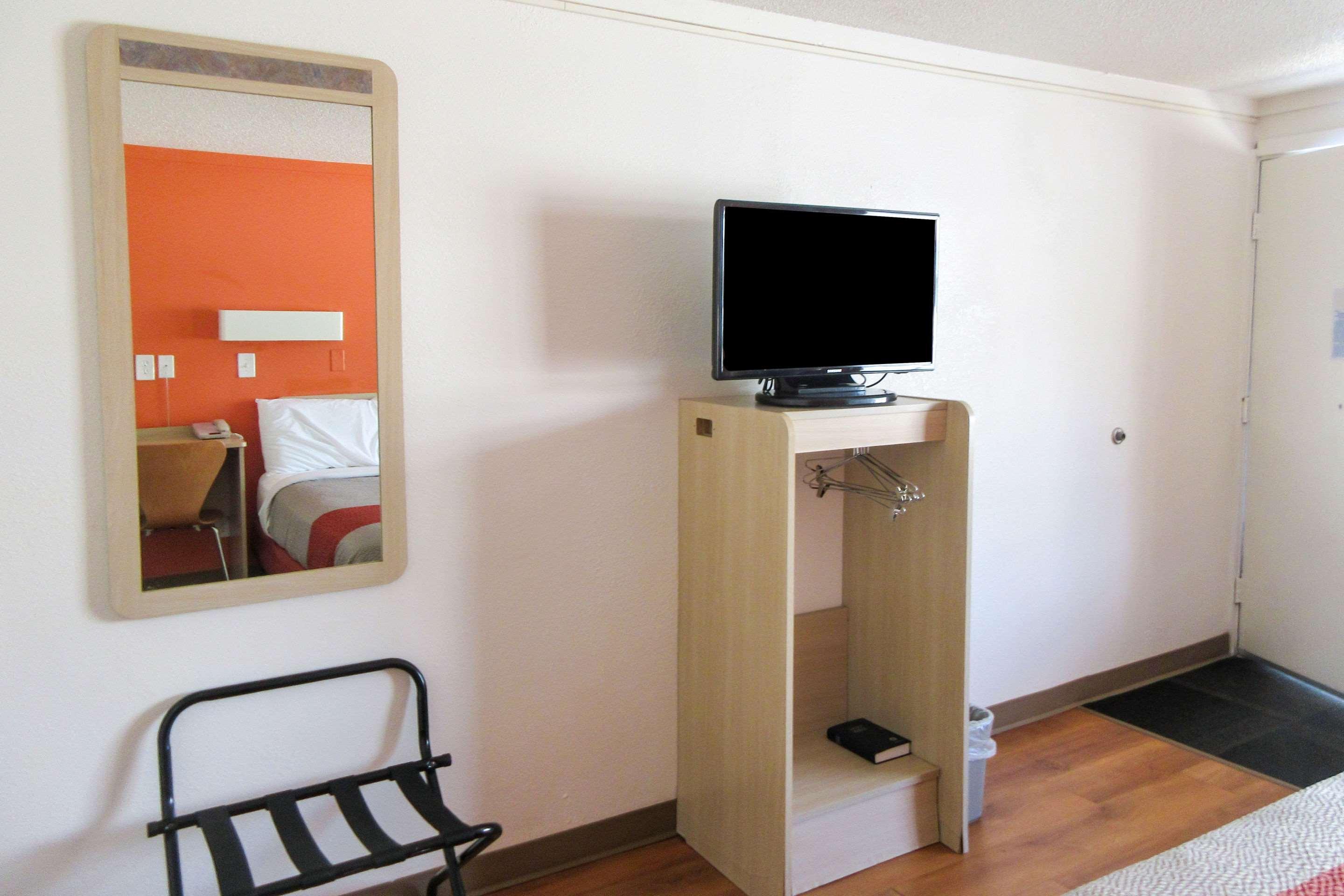 אלטונה Rodeway Inn מראה חיצוני תמונה