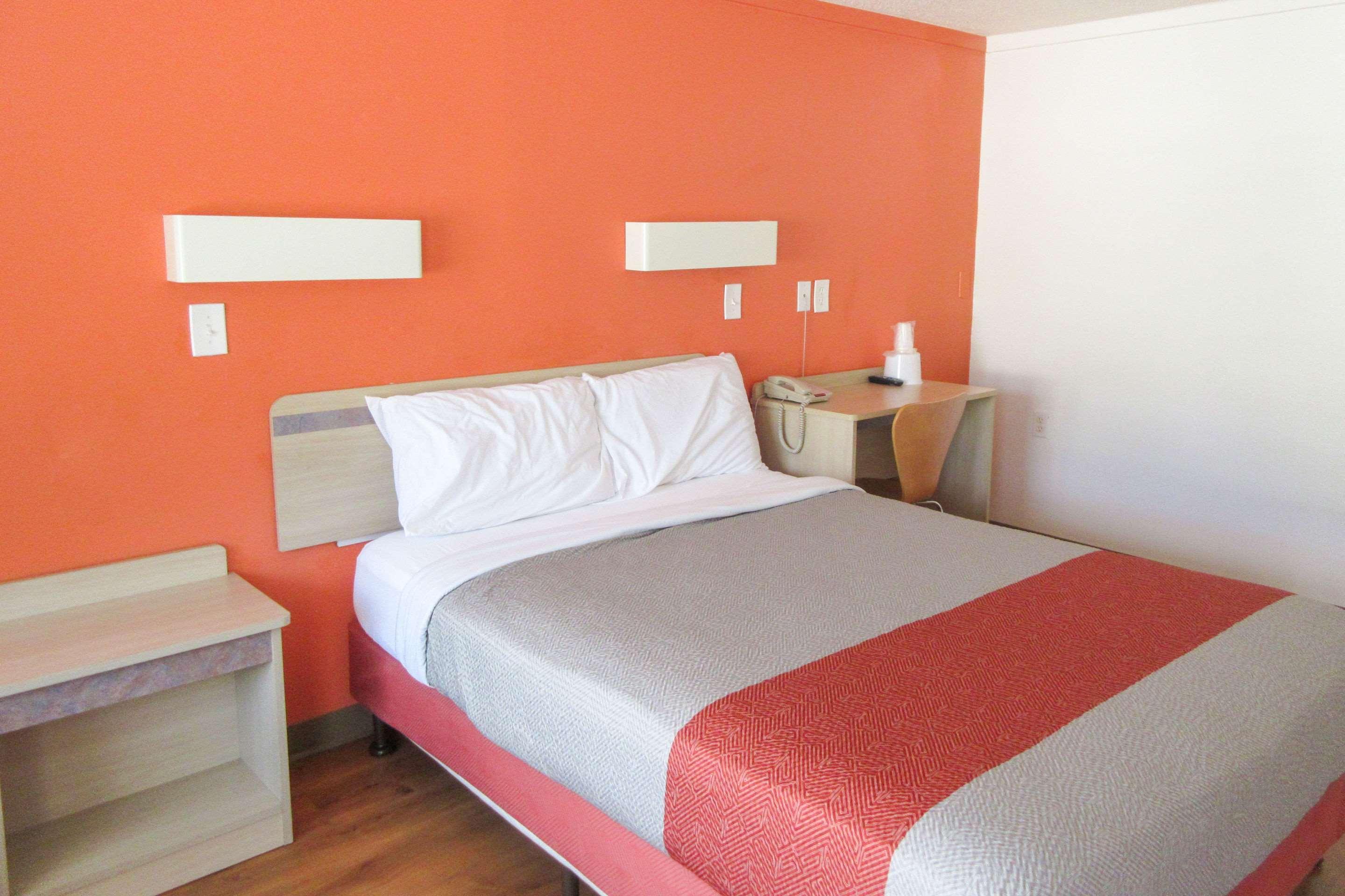 אלטונה Rodeway Inn מראה חיצוני תמונה
